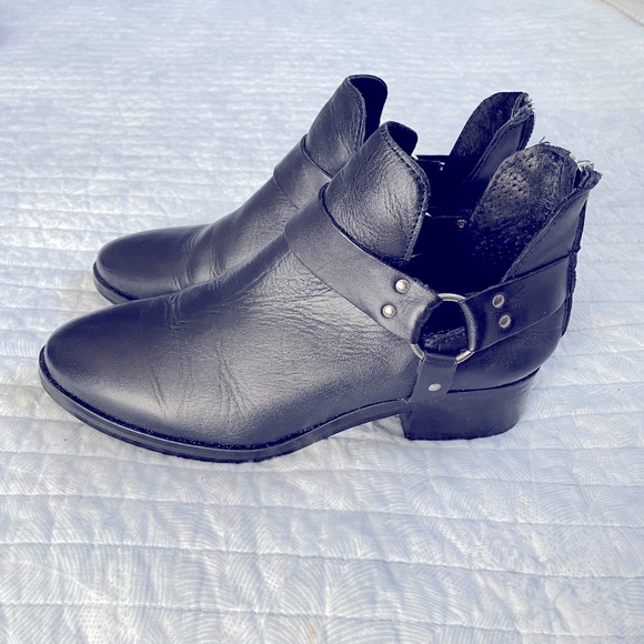 Booties - Picture 1 of 6